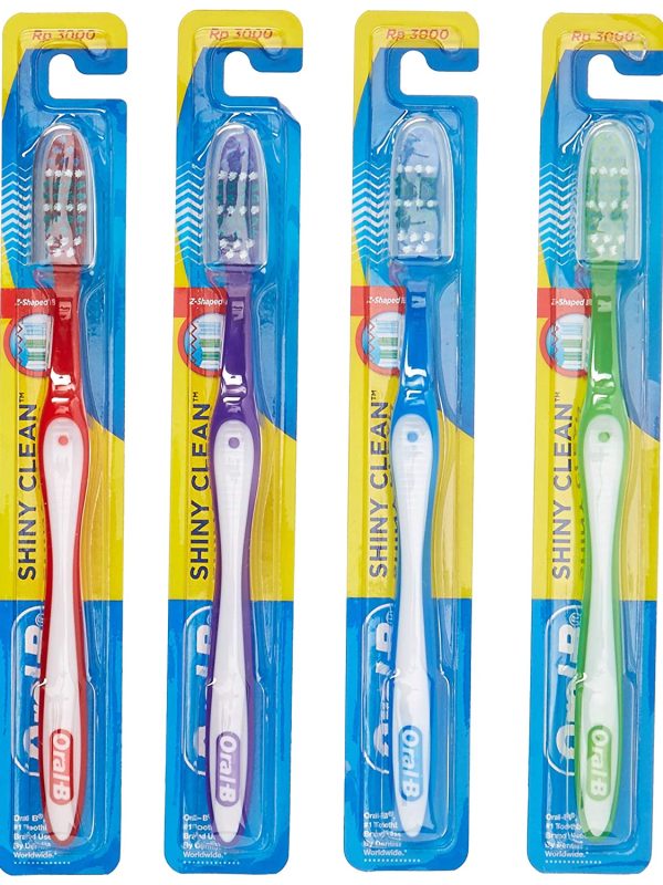 Oral-B Toothbrush Shiny Clean Soft