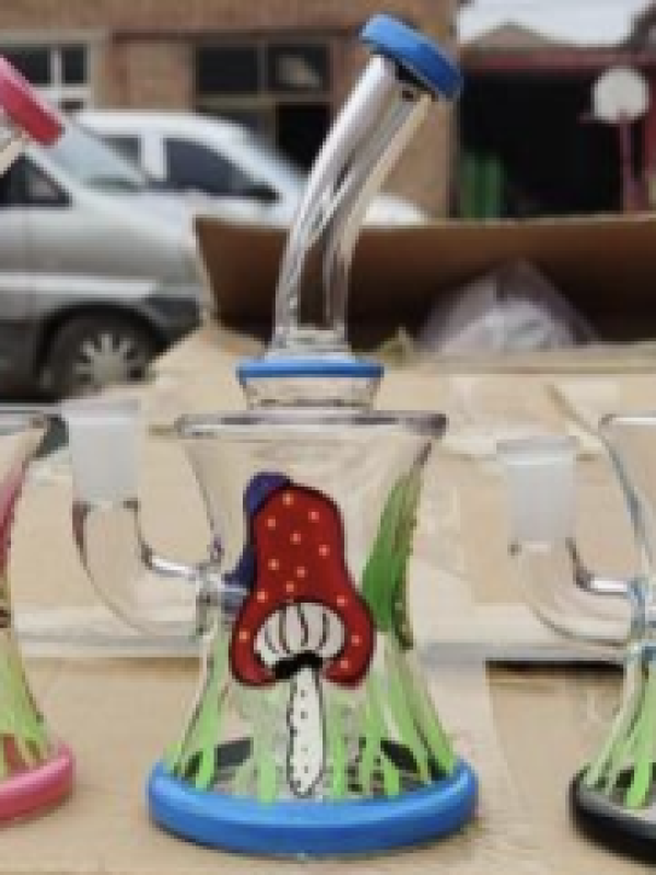 V75 Mushroom